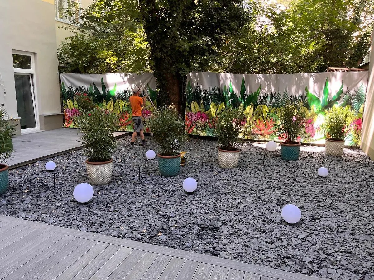 Street Living Hotel - Apartments Vienne