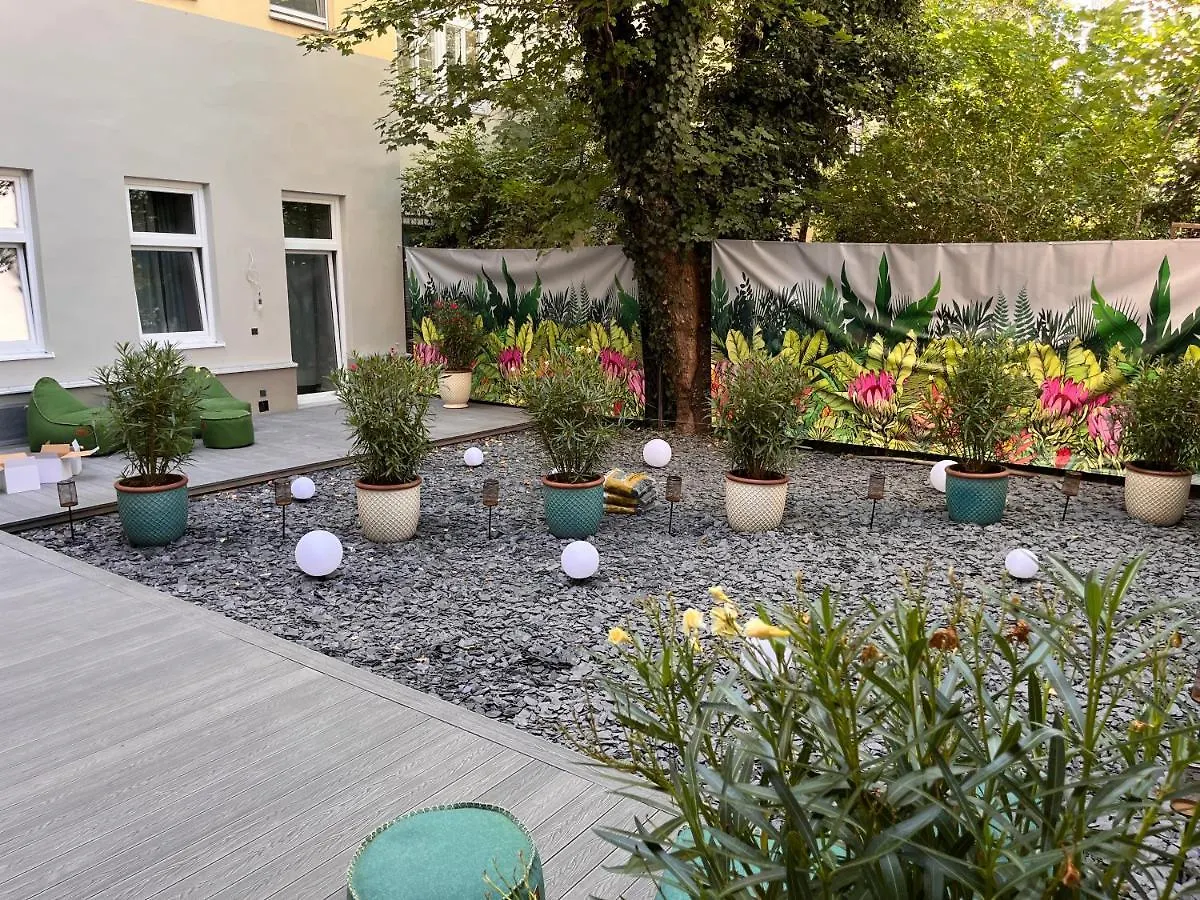 Street Living Hotel - Apartments Vienne